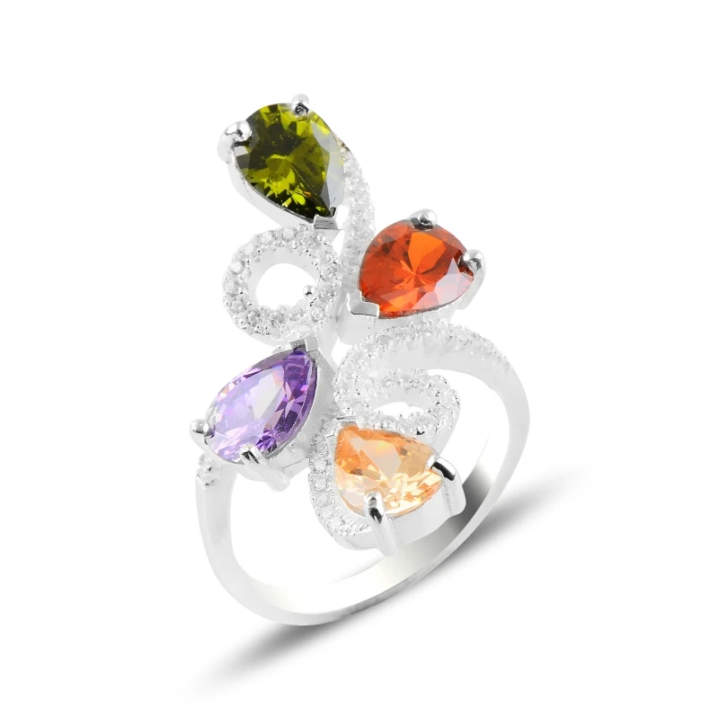 

Серебряное кольцо с фианитом