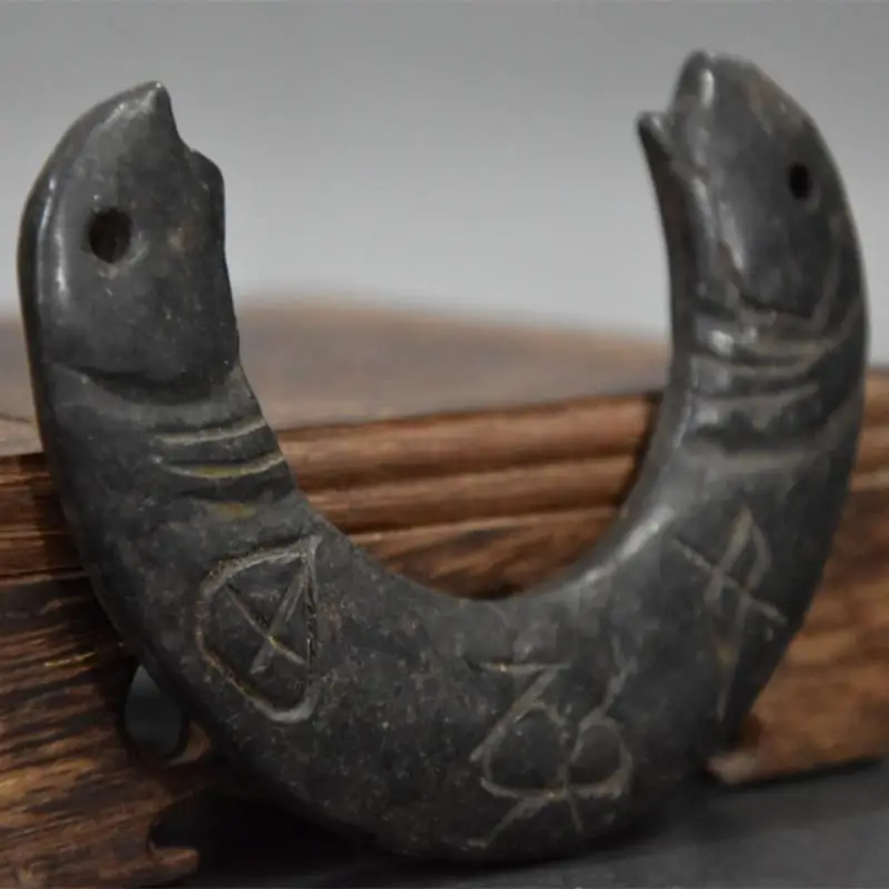 

Хуншанская культура, античный черный железный метеорит, амулет, двойная рыба, подвеска-талисман, резная статуя, коллекционные украшения