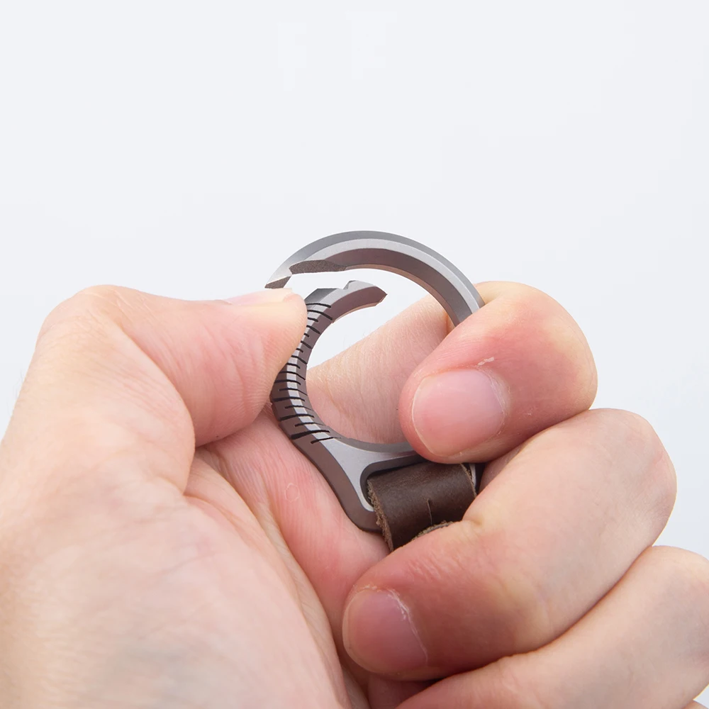 Кожаный ремень с пряжкой из титанового сплава для мужчин и женщин |