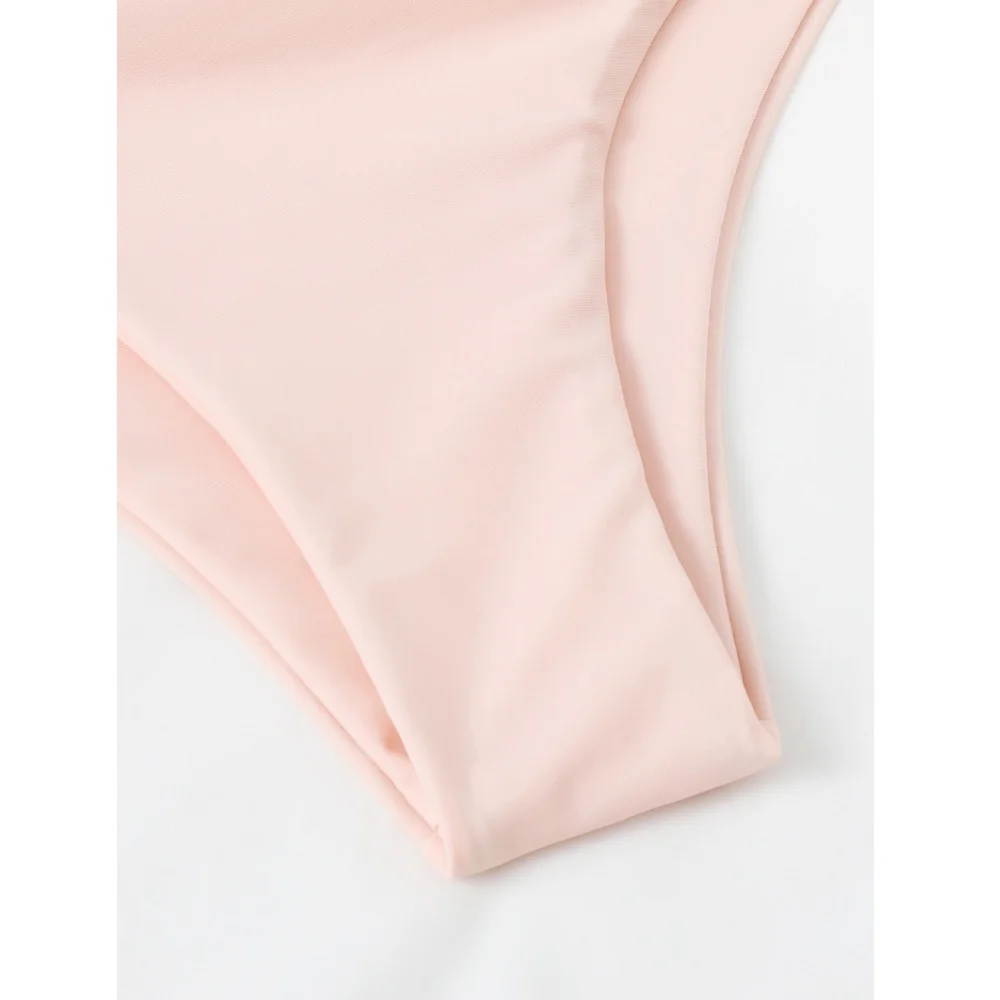 Рисунок 6 - Однотонное Плиссированное бикини с высокой талией