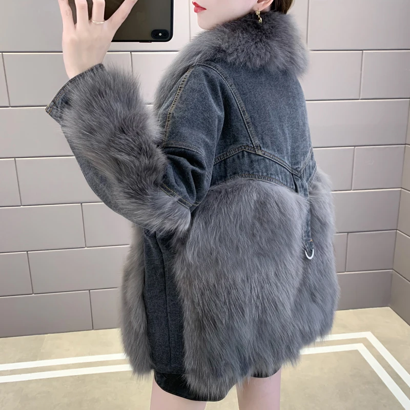 

2022's latest blockbuster trend women's denim fur coat