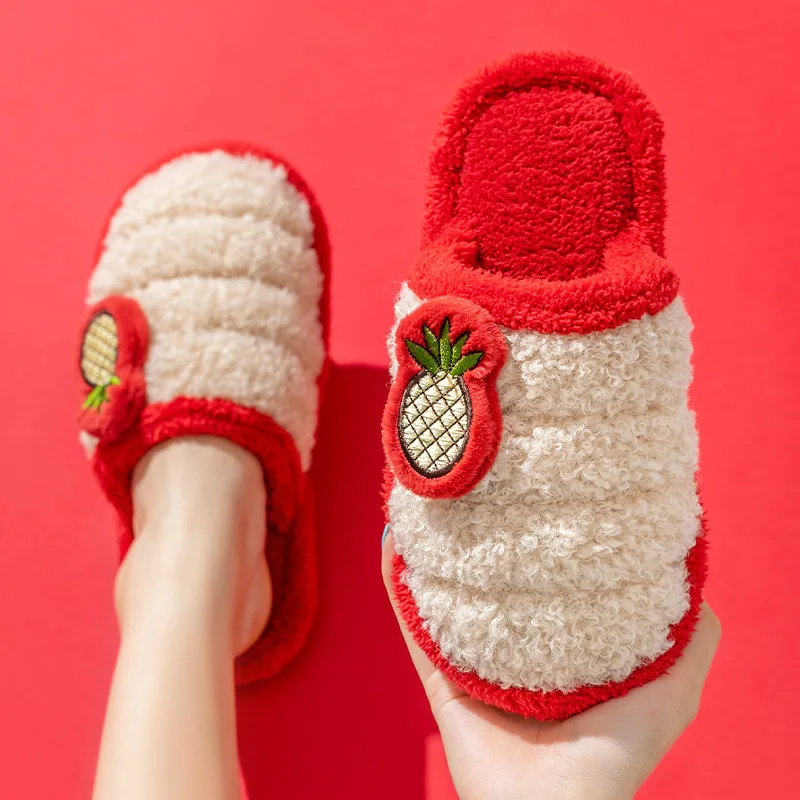 

2022 New Female PU leather and cashmere men and women slippers u8838