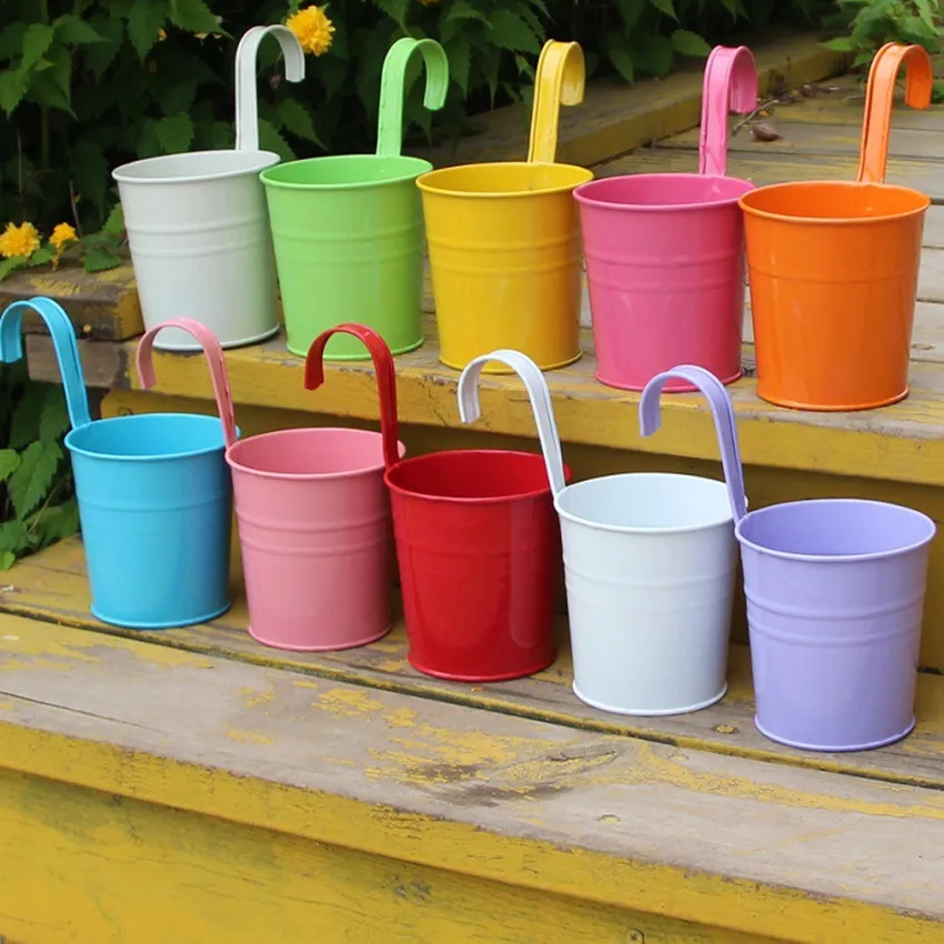 

Hanging Flower Pots Fashion Candy Color Garden Decorative Balcony Flowerpots Outdoor Flowers Jars Planters for Plants Home Decor
