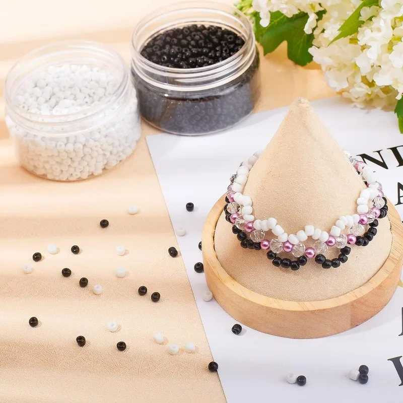 Круглые стеклянные бусины 2 цвета 4 мм 2400 шт.