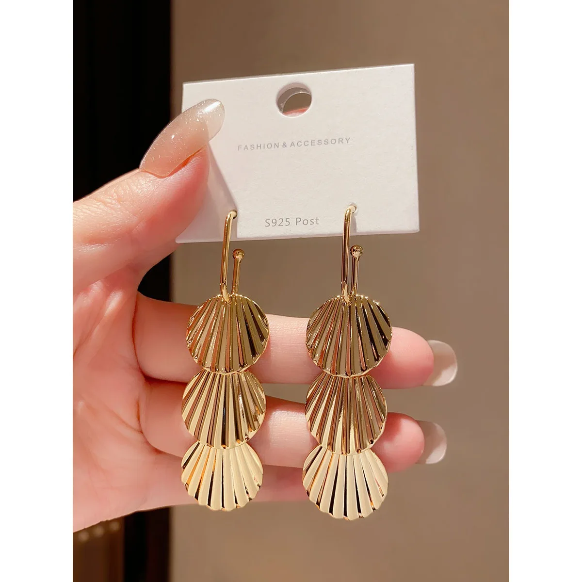 

2023 New Trendy Long Tassels Shell Earrings for Women Cold Wind Exaggerated Temperament Vintage S925 Silver Needle Metal Jewelry