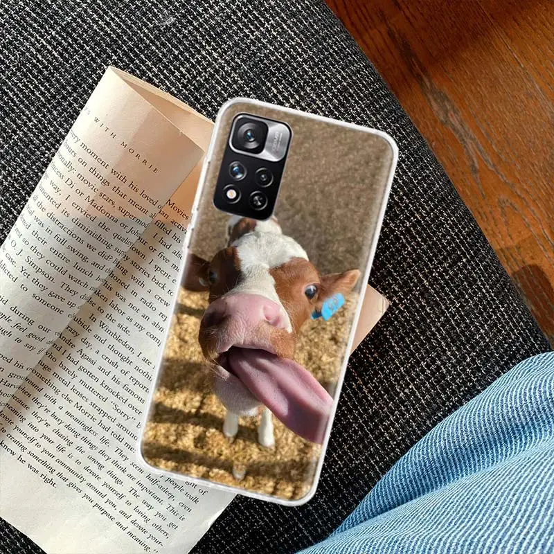 Чехол для телефона Корова которая любит приклеить его язык Xiaomi Redmi Note 13 14 Pro Plus 13C 14C