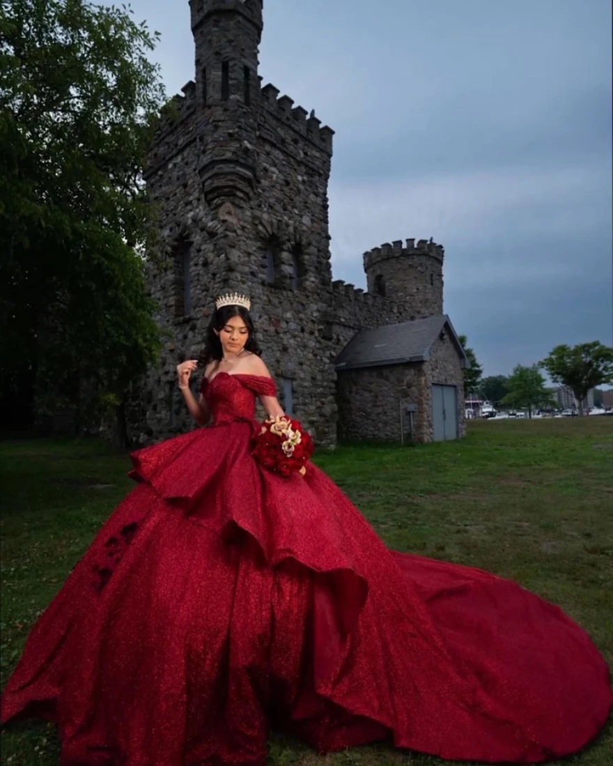 

Lorencia Mexico Ball Gown Burgundy Quinceanera Dress 2024 Ruffles Beaded Lace Appliques Sweet 16 Dress Vestidos De 15 Anos YQD60
