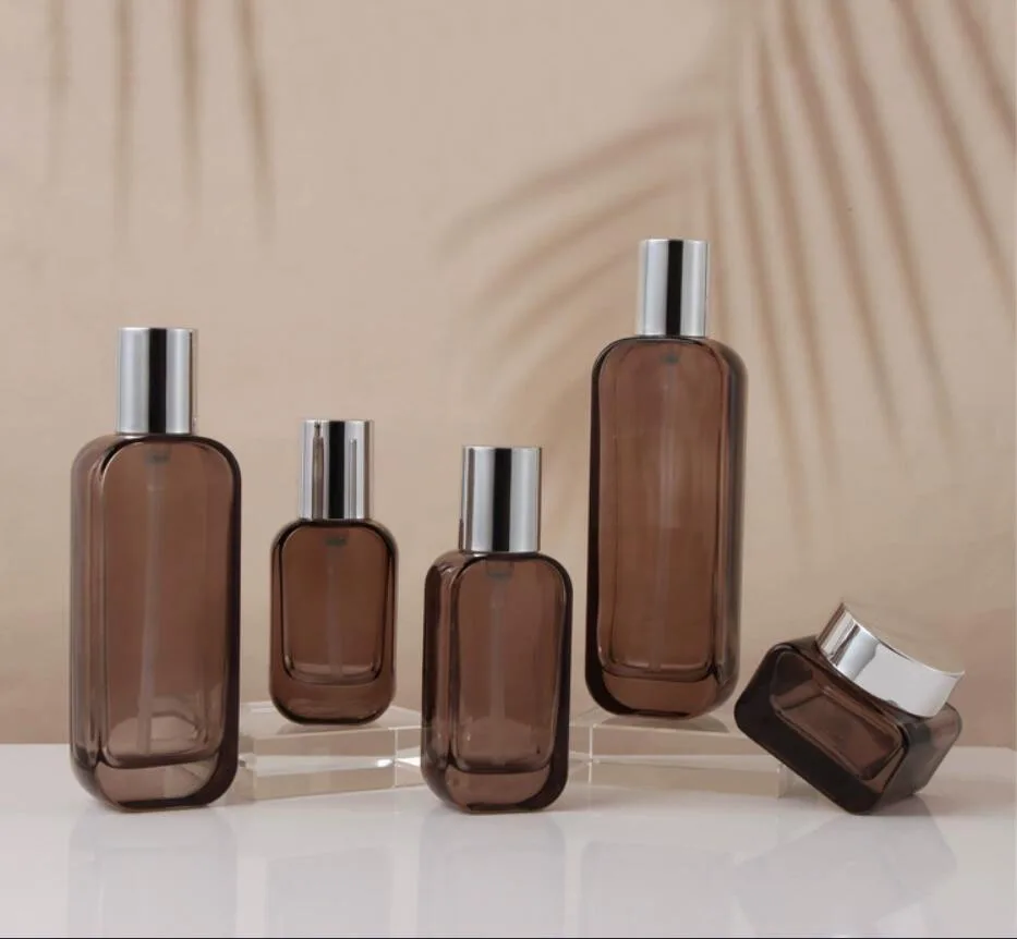 Банка из коричневого стекла для ухода за кожей 30 г