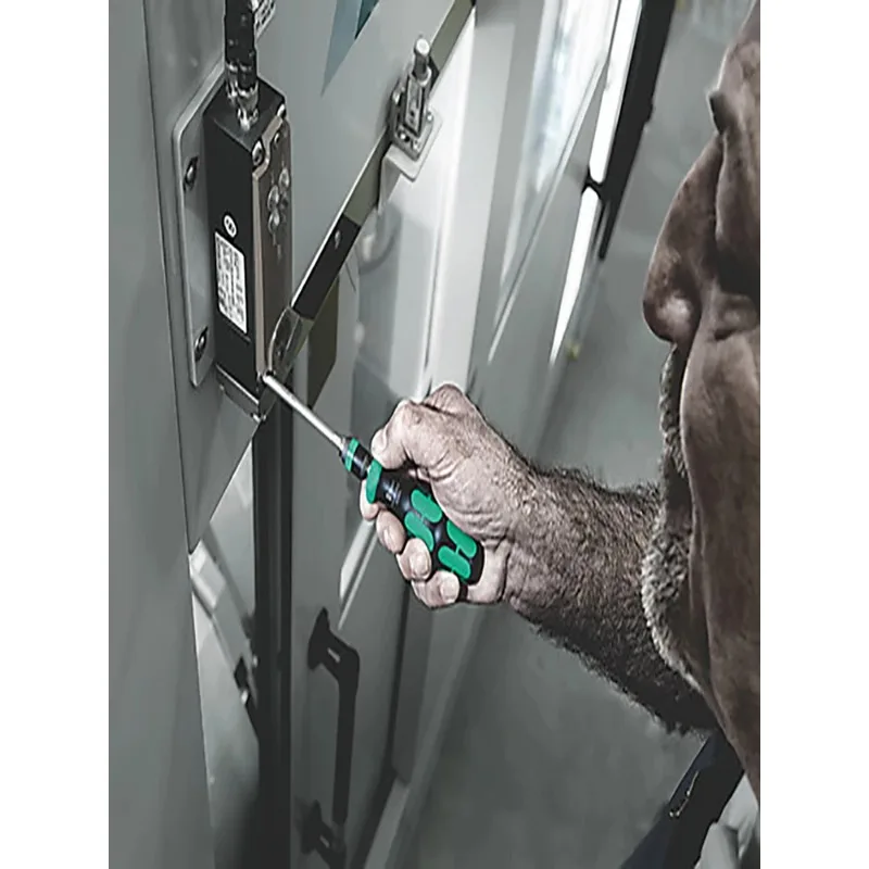 WERA 05051493001 Отвертка с храповым механизмом и быстроразъемным патроном, многокомпонентная ручка 14 x 123,5 мм 838 RA-R M (art.: 3920cf718fc36) - 3920cf718fc36