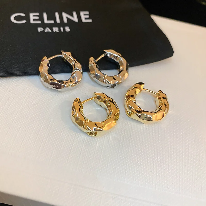 

KAITIN Gold Plated Women Earrings Wrinkle Metal Circle Fashion Hoop Earrings Personality Simple Wholesale Jewelry 2022 Trend