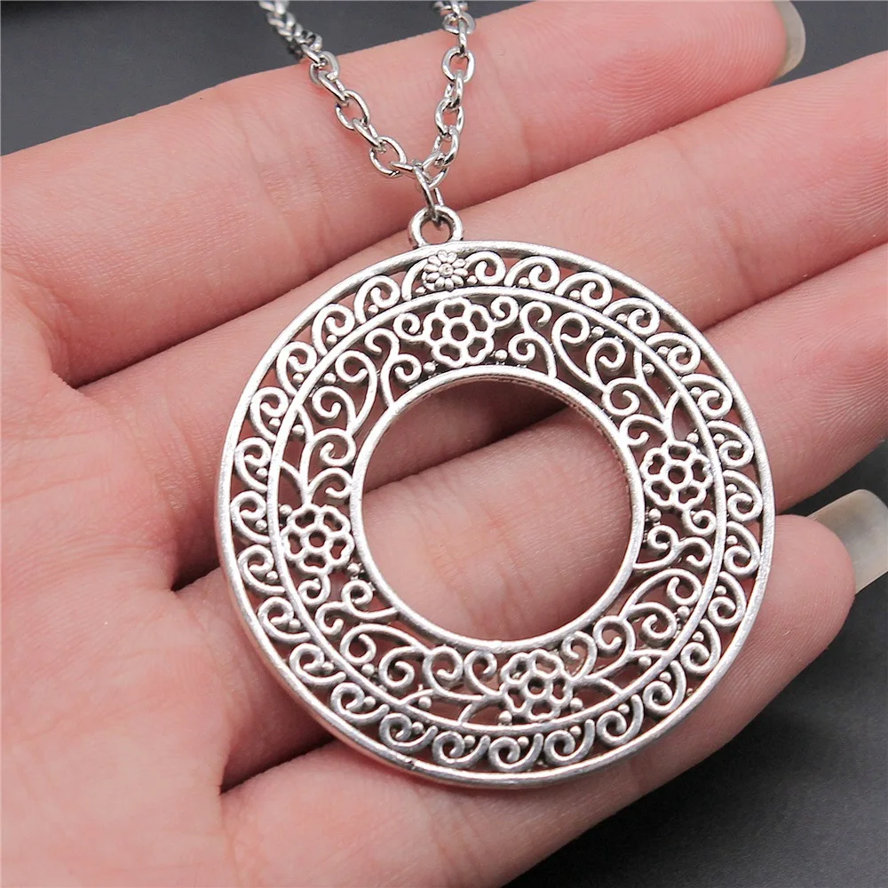 Ожерелье с кулоном в античном стиле для женщин и мужчин, резное колье с отверстием, длинная цепочка, 48 х45 мм