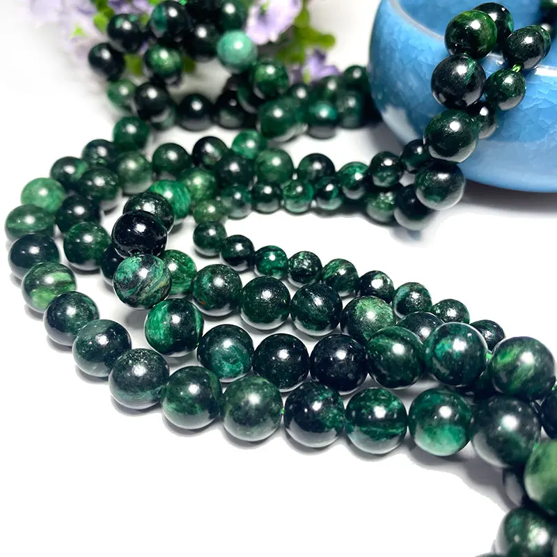 Бусины из натурального зеленого камня для изготовления ювелирных изделий