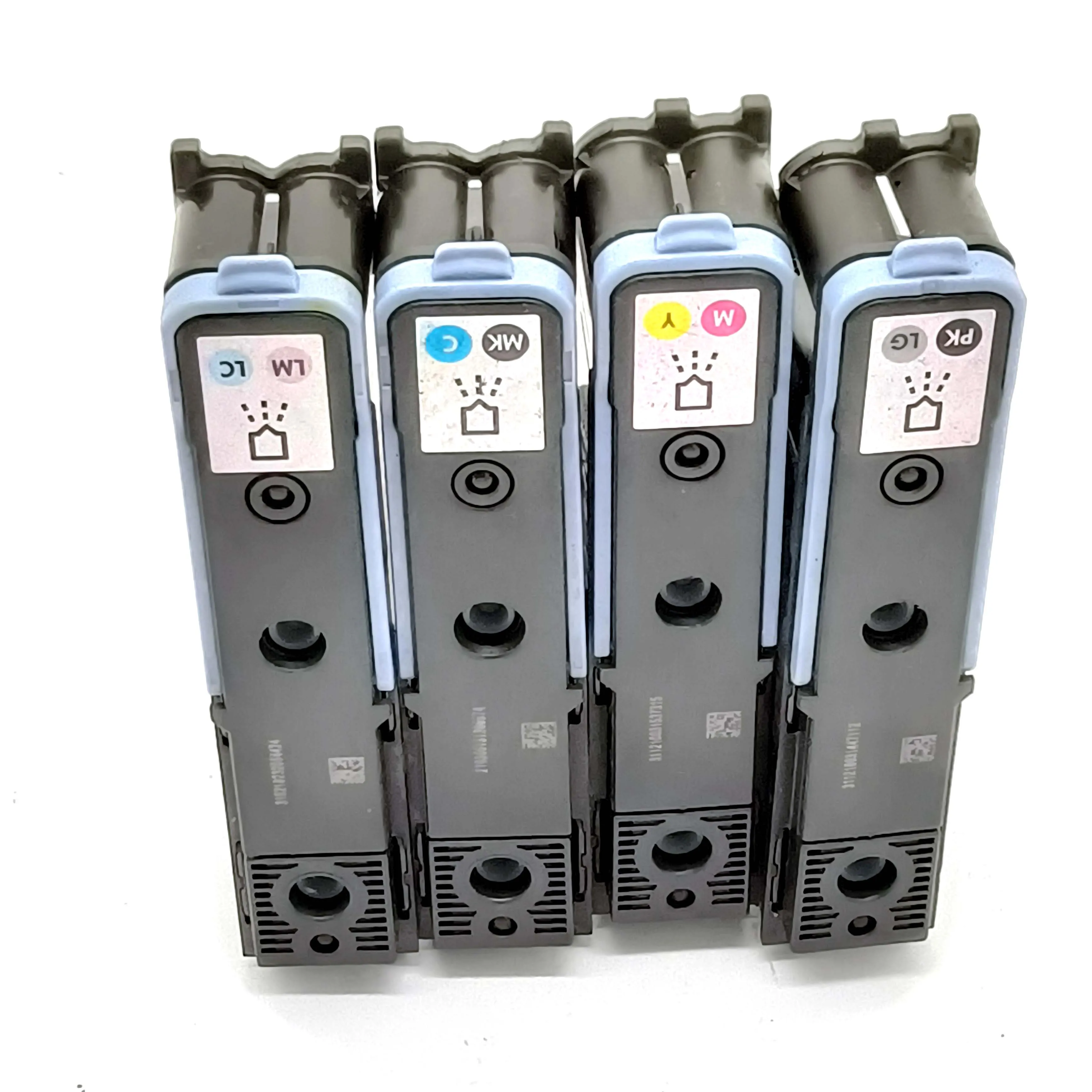 

Печатающая головка C9404A C9405A C9406A C9407A подходит для HP Pro Z3100 Z5400 B8850 B9180 Z5200 Z2100 Photosmart