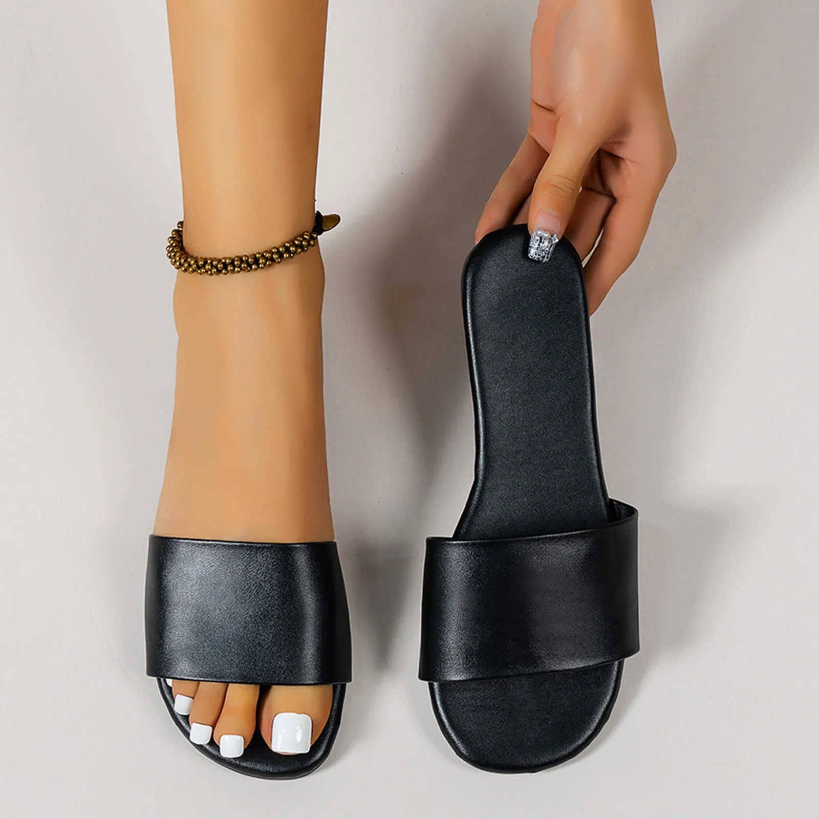 

Slippers Women Comfortable Toe Fashion Beach Shoes Slippers Women Summer Breathable Peep Slip-On Flat Women's slipper