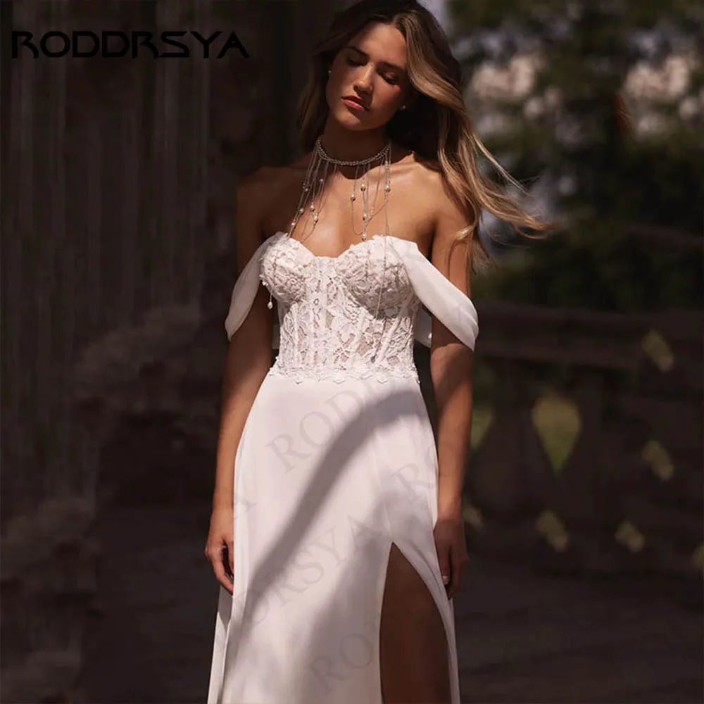 Фото Свадебное платье RODDRSYA в стиле бохо с открытыми плечами, элегантное кружевное ТРАПЕЦИЕВИДНОЕ шифоновое платье для невесты с разрезом и вырезом сердечком Свадебное платье невесты в стиле бохо  Элегантное кружевное пл №3