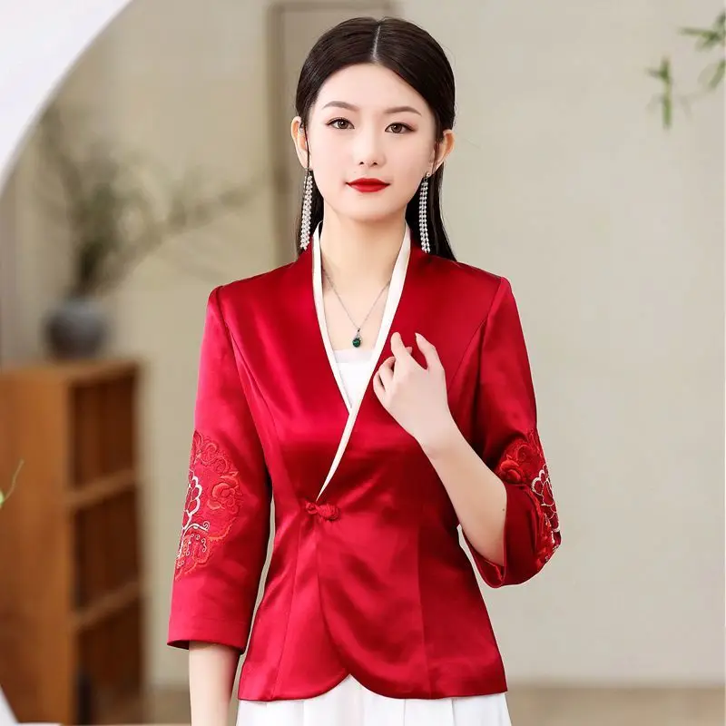 

Cheongsam Women's Plus Size Tops Coats 2022 Autumn New Cotton Blend Embroidery Splicing Chinese Style Qipao Shirts Jackets Woman