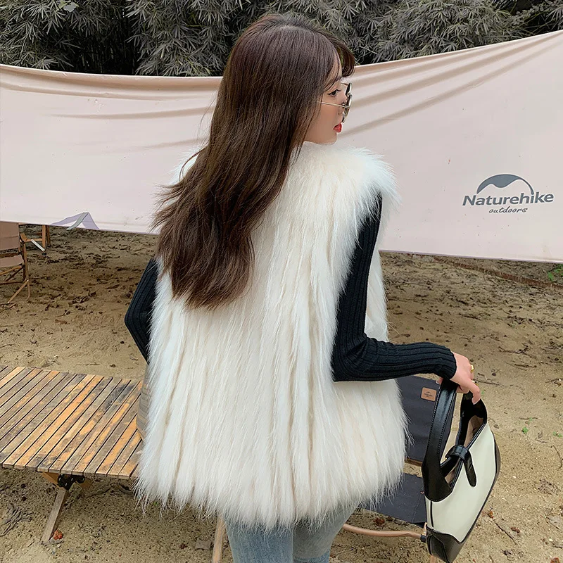 2023 New Real Raccoon Fur Strip Braided Vests Fashion Big Round Buckle Sleeveless Coats Jackets Plush Warm Thick Outerwear enlarge