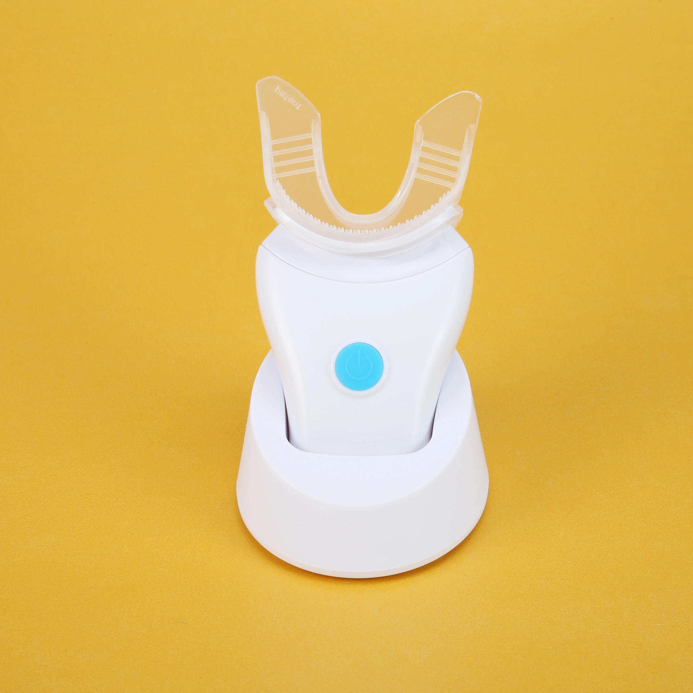 Ортодонтические невидимые брекеты выравнивающие жевательные устройства