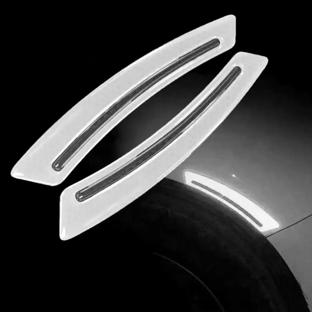 

Car Fender Sticker 2Pcs Convenient Universal Sun-resistant Car Fender Protector Wheel Arch Mouldings Sticker Vehicle Supplies