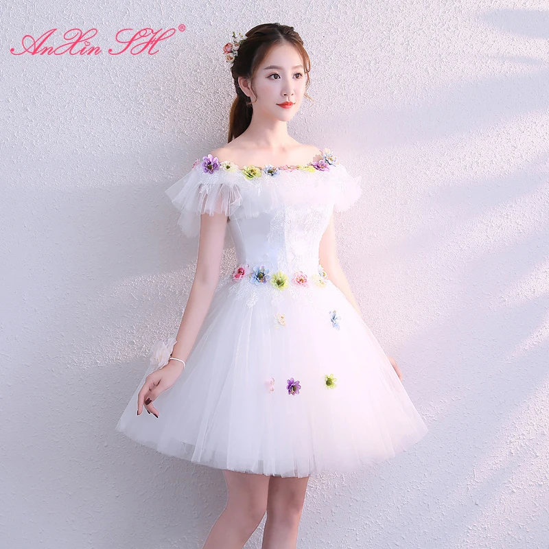 

AnXin SH princess white flower lace short evening dress vintage blue lace boat neck ruffles Bridesmaid Dress little white dress