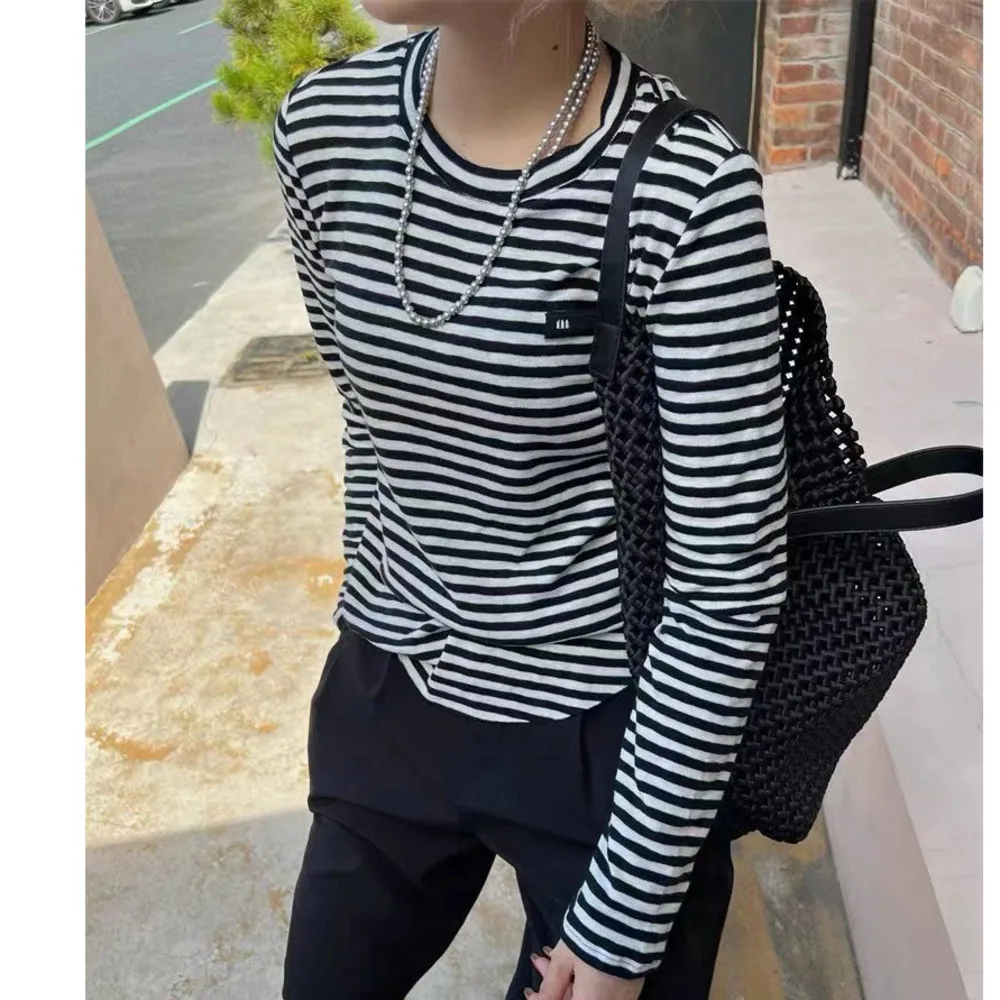 

Woman Clothing Design Sense Nice Round Neck Striped Knit Women's 2023 Early Autumn New Loose Fitting Long Slept Top Wholesale