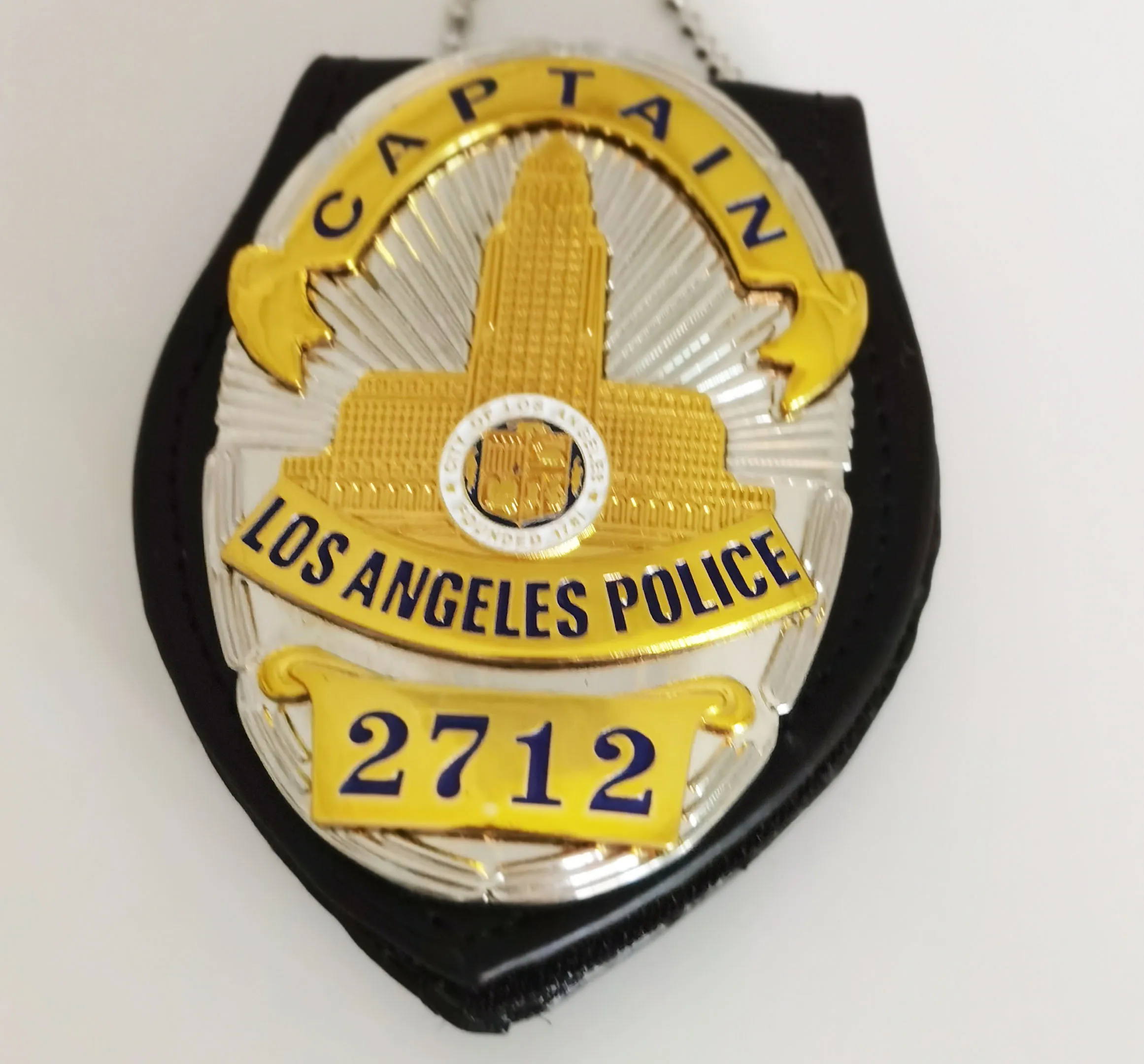 

US LAPD Badge Los Angeles Detective Badge NO.2712 Badge Medal Brooch Badge Replica /GH