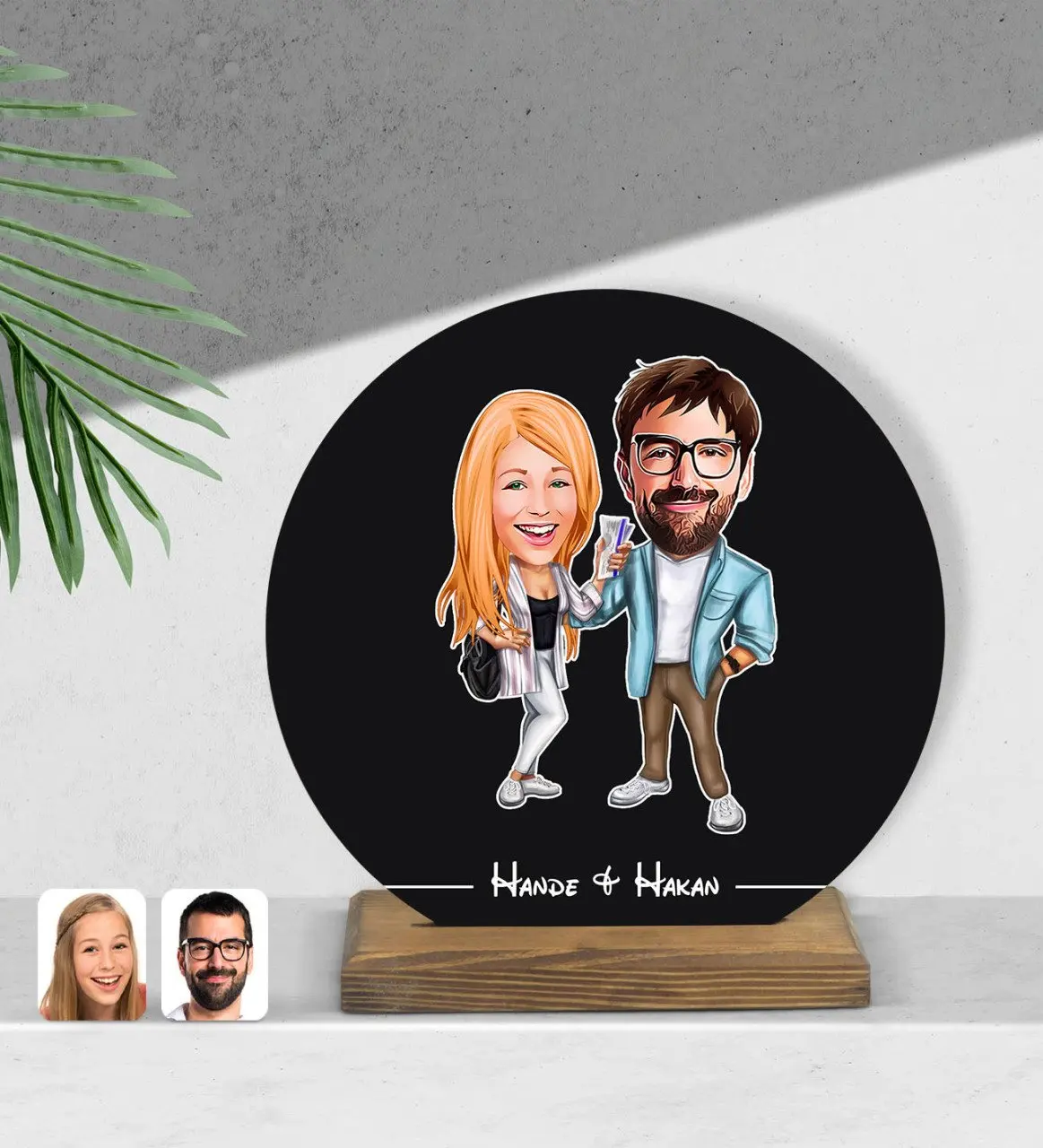 

Personalized valentines cartoon round wooden Biblo-93