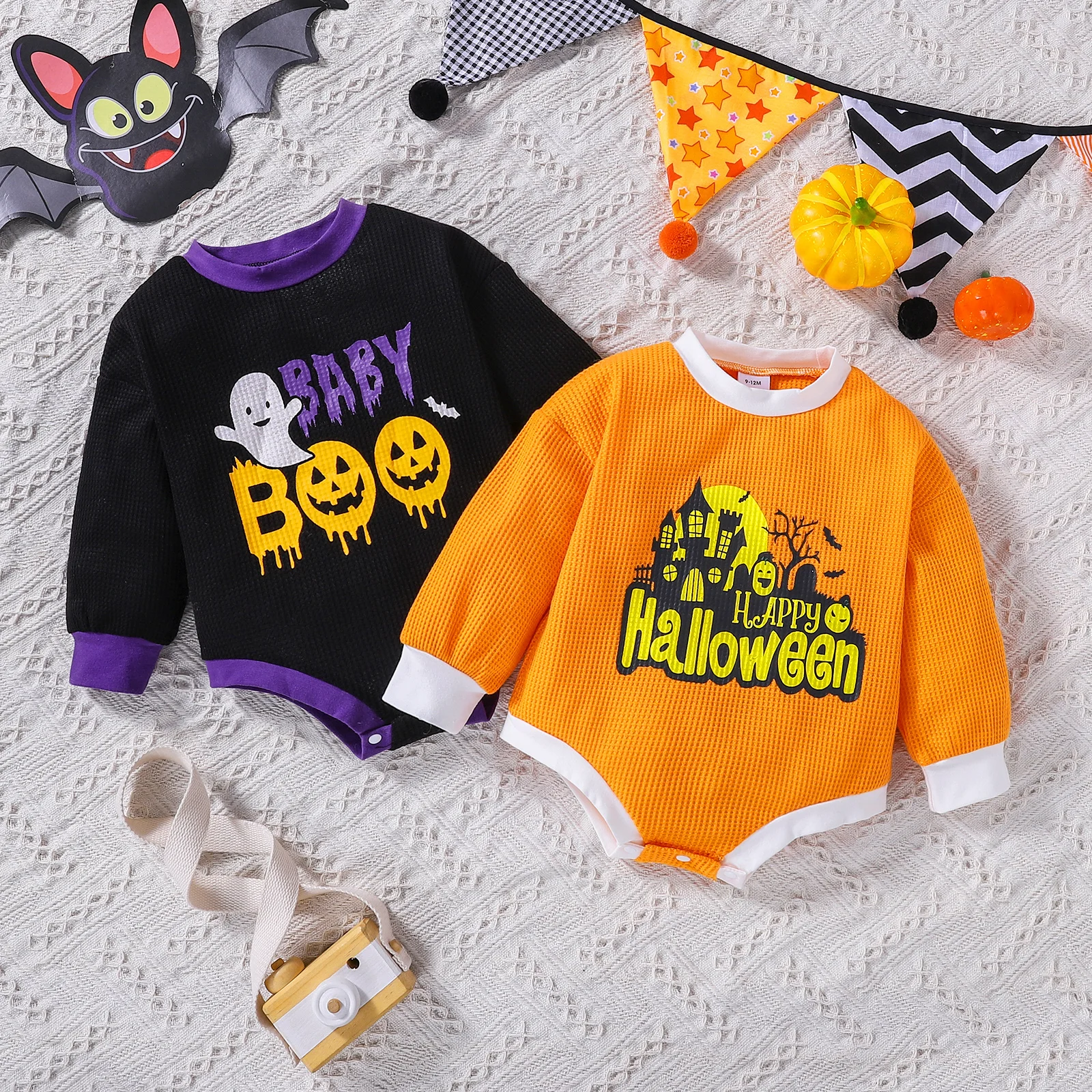 

2022-06-17 Lioraitiin 0-18M Baby Boy Girl Bodysuit Halloween Letter Ghost / Letter Castle Print Contrast Long Sleeve Jumpsuit