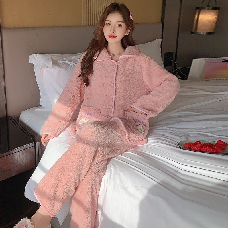 

New Pajamas Women's Winter Flannel Thickened Plus-size Lapel Cardigan Princess Style Can Be Worn Outside Loungewear Set