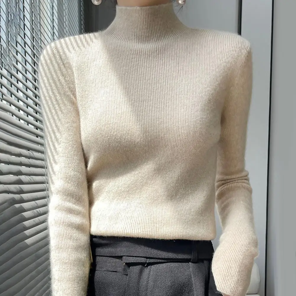 Мягкий эластичный топ женский вязаный свитер в рубчик с отделкой облегающий