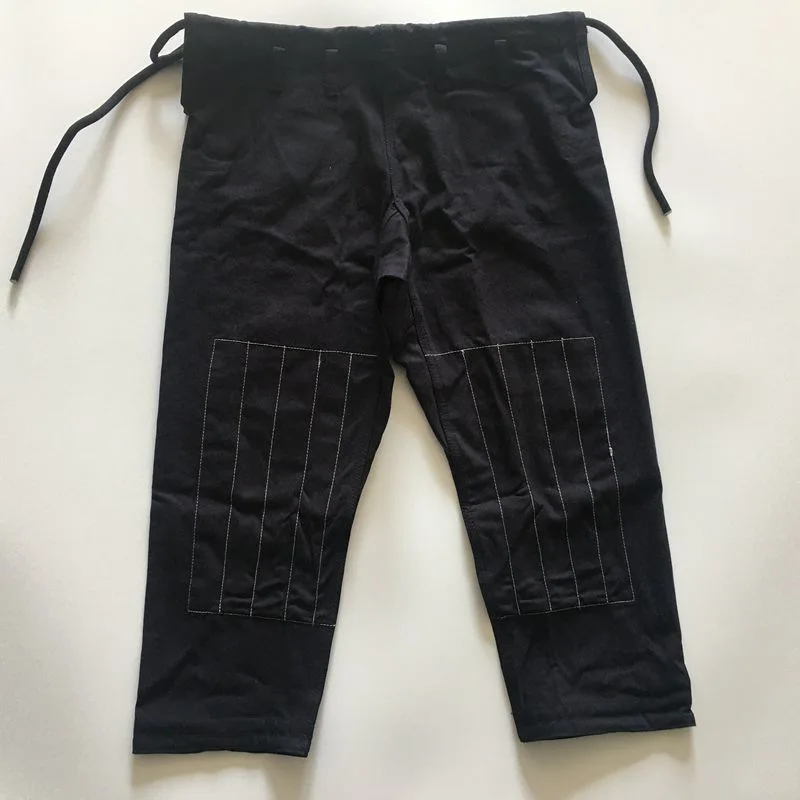 100% Хлопковая экипировка для борьбы Brazilian Bjj Gi Uniform Jiu Jitsu для мужчин и женщин Kimonos Среднего веса Предварительно усадившаяся.