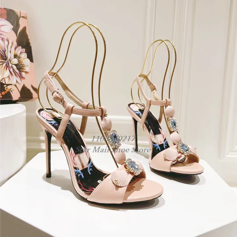 Летние пикантные кожаные женские сандалии с Т-образным ремешком