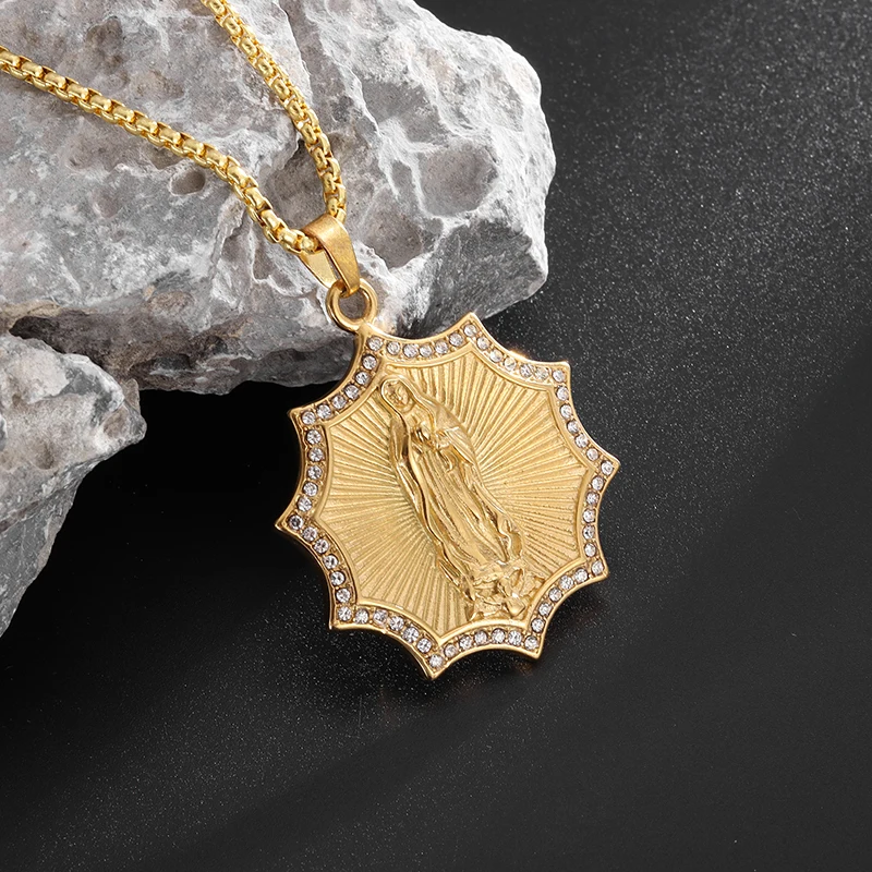 

Retro Classic Virgin Mary Polygonal Pendant Necklace Men's and Women's Jewelry Gifts