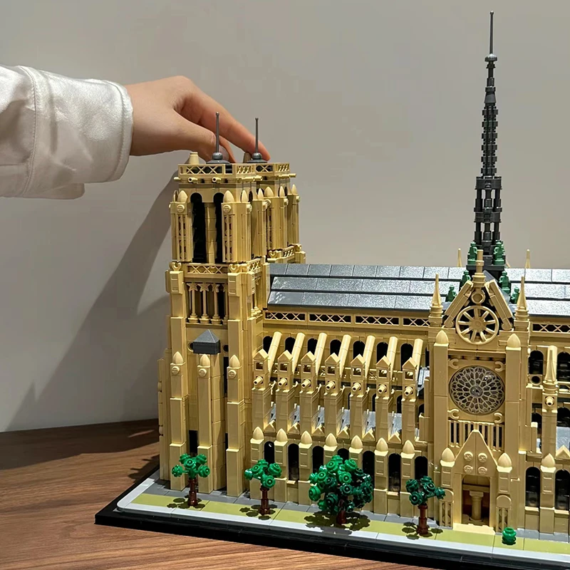 Набор архитектурных моделей Notre-Dame de Paris 21061 набор коллекционных строительных