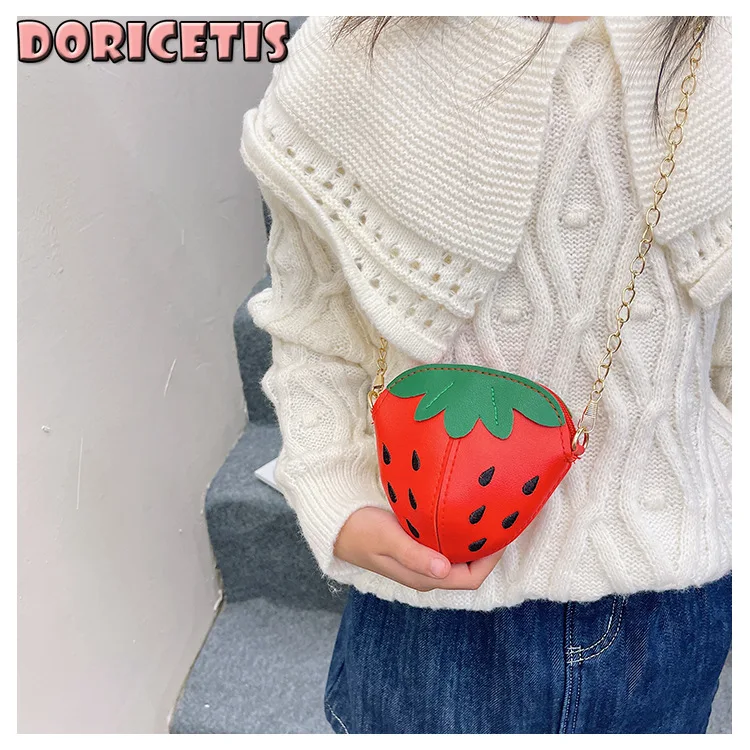 

Baby Bag Cute Cartoon Strawberry Shape Coin Purse Little Girl Go Out Shopping One Shoulder Messenger Bag Kids Accessories New