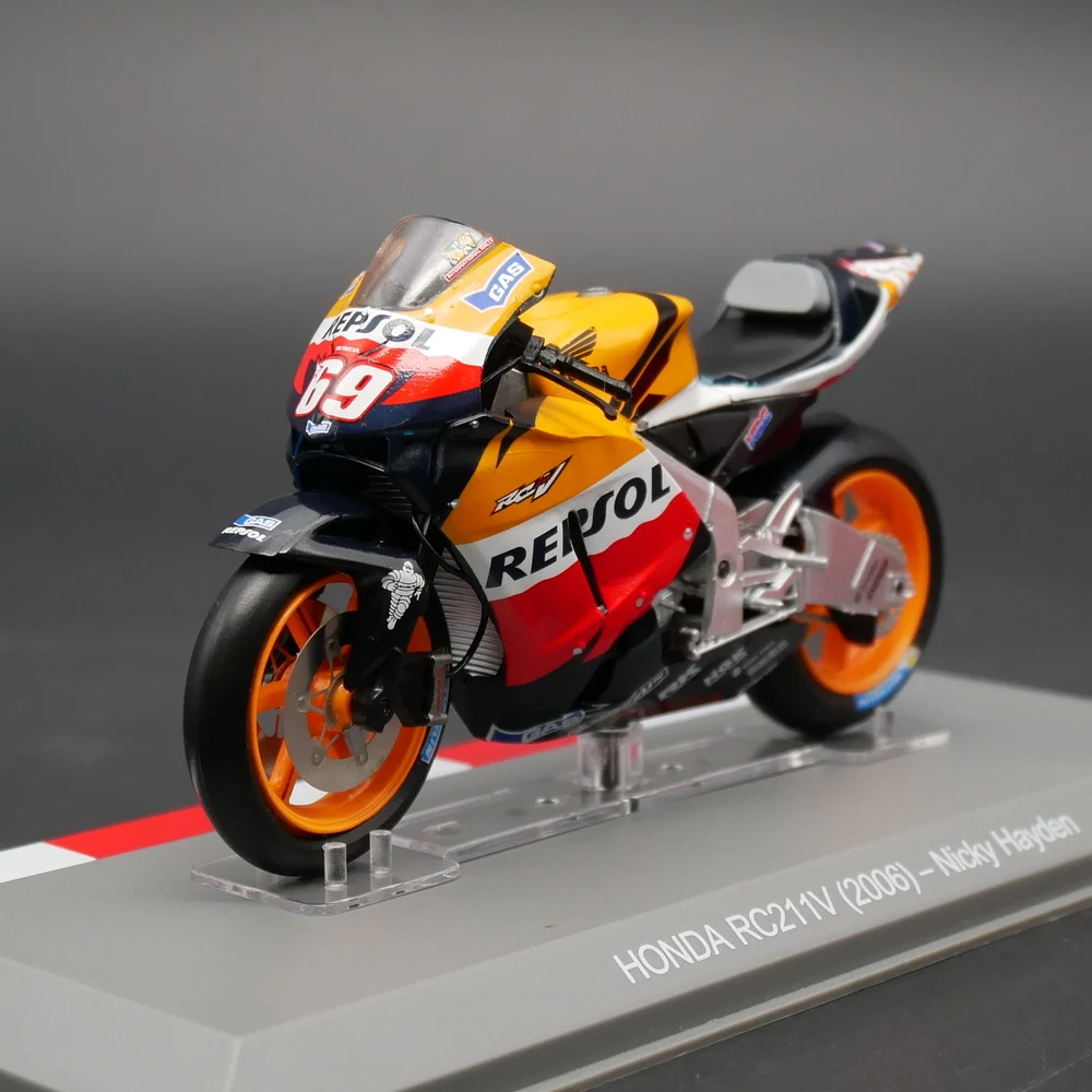 

Ixo 1/18 Moto GP 2006 Honda RC211V Nicky Hayden Diecast Motorcycle Model 69#