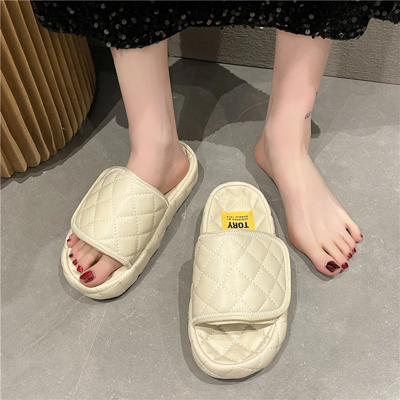 2023 NEW Beach Flat Light Leather Women Summer Shoes Woman Slides Slippers Outdoor Sexy Sandalias  Shoes Women  Women Shoes