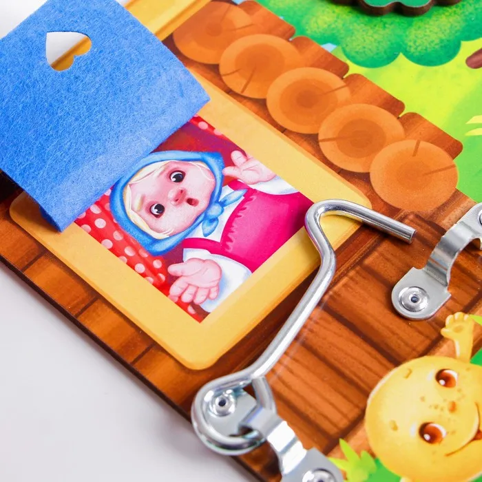 Бизиборд по мотивам русской народной сказки Колобок Лесная мастерская |