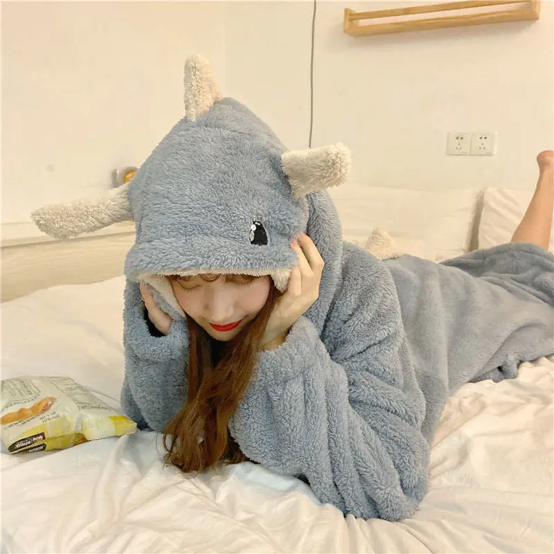 Dinosaur Pajamas in Autumn and Winter Women's Lovely Design Thickened Plush Pajamas Loose Coral Velvet Housewear Pajamas