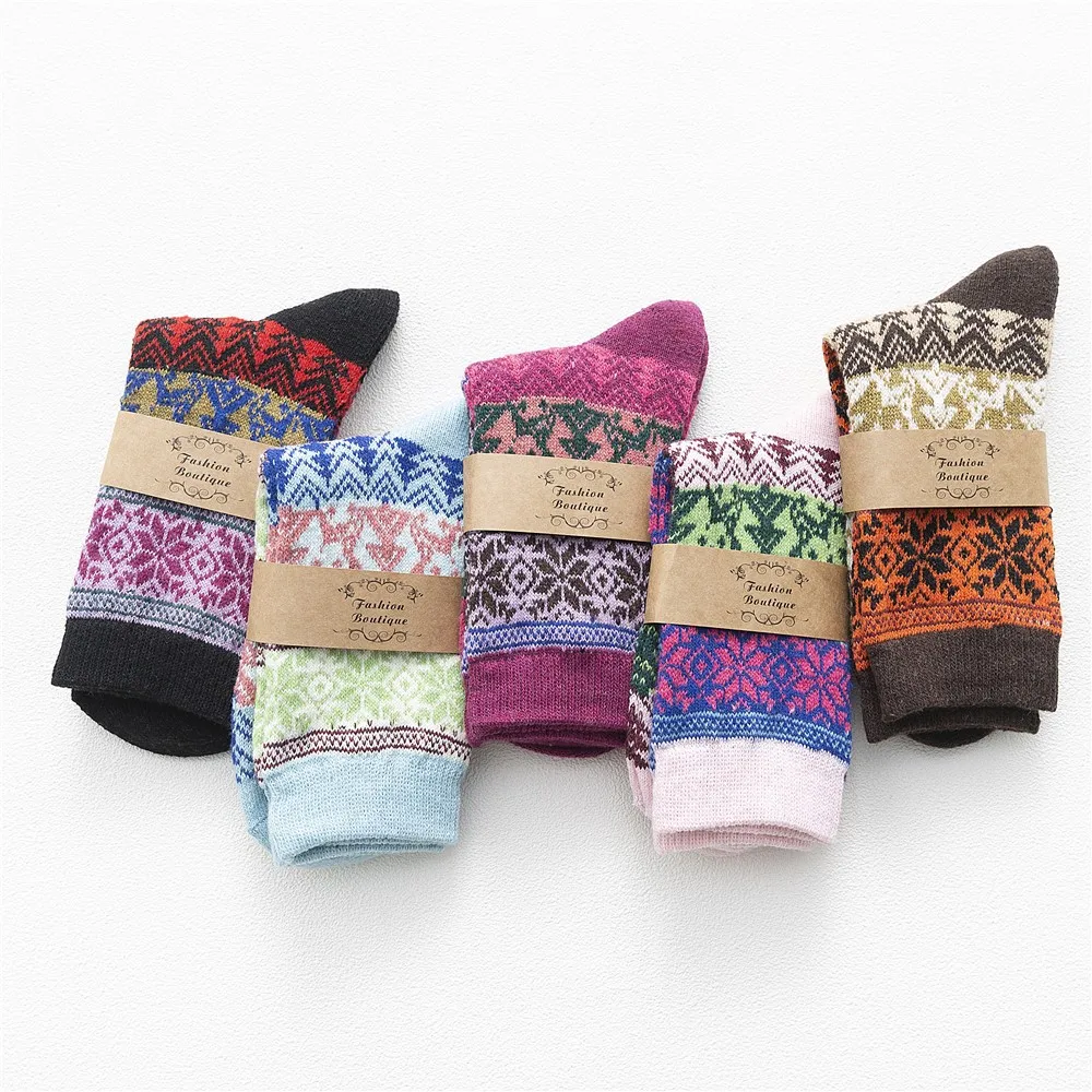 5 Pairs Autumn Winter Women Wool Socks Warmer Ethnic Style Cashmere Thermal Thicken Christmas Trees Women Socks Gifts