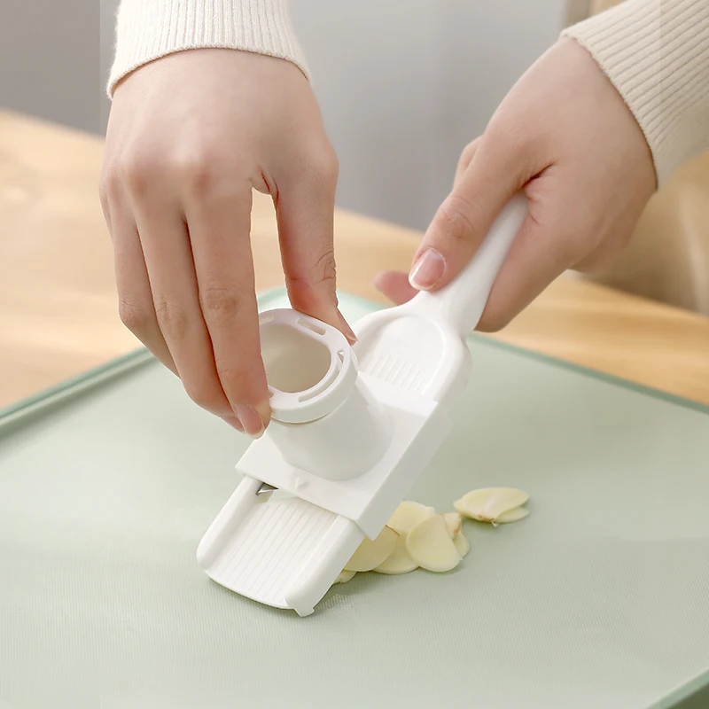 

Fruit Shredders Vegetable Slicers Onion Cutter Garlic Presses with Handguard Stainless Steel Blade Kitchen Gadgets Tools