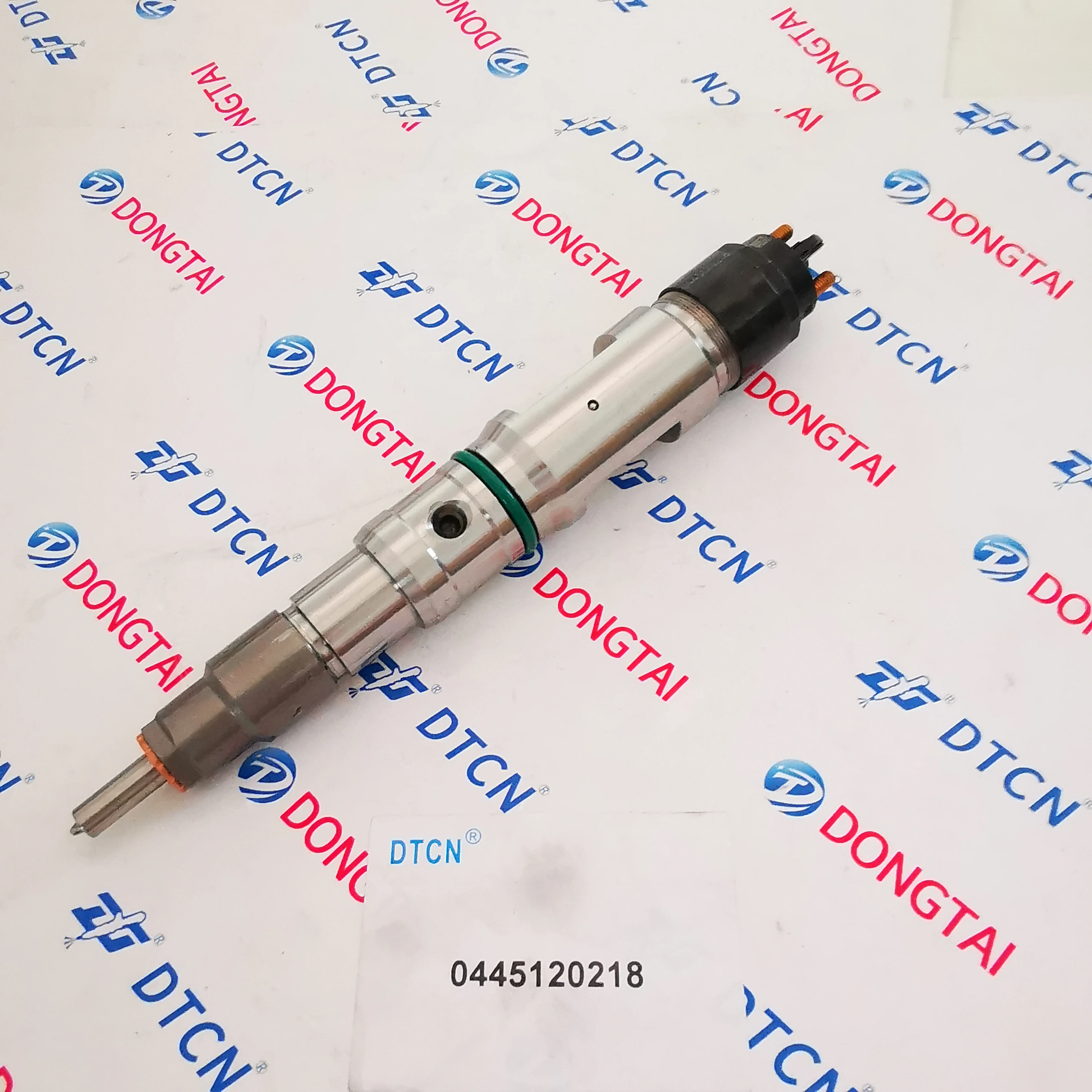 Новая топливная форсунка в Китае 0445120030 0445120218 0986435517 51101009125 Форсунка Common Rail для