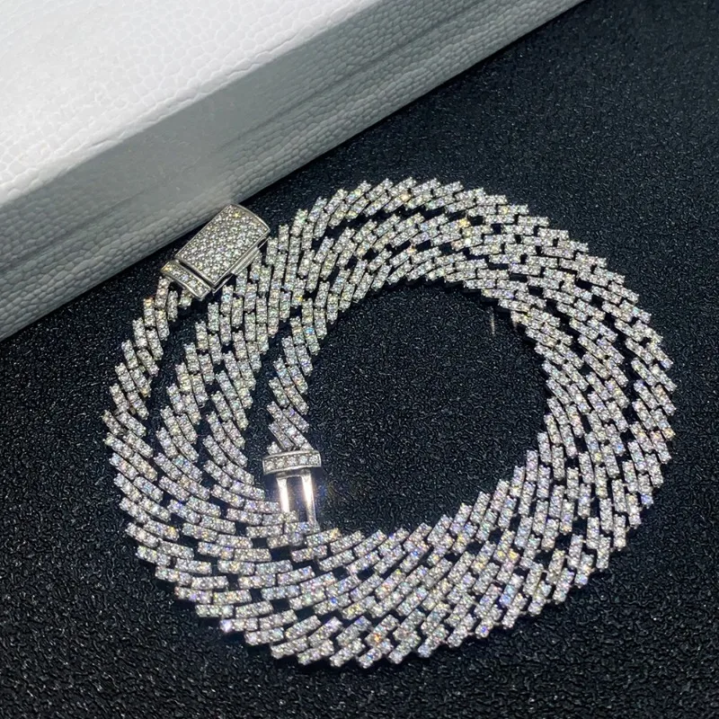 Браслет-цепочка из серебра 925 пробы с муассанитом 14 к золотом 5 мм