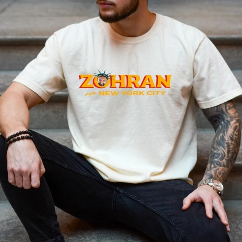 Фото Рубашка Zohran for Mayor NYC 2025 Sloganeer Politics Графические футболки для женщин и мужчин Высококачественные хлопковые футболки Обычные топы с короткими рукавами №1