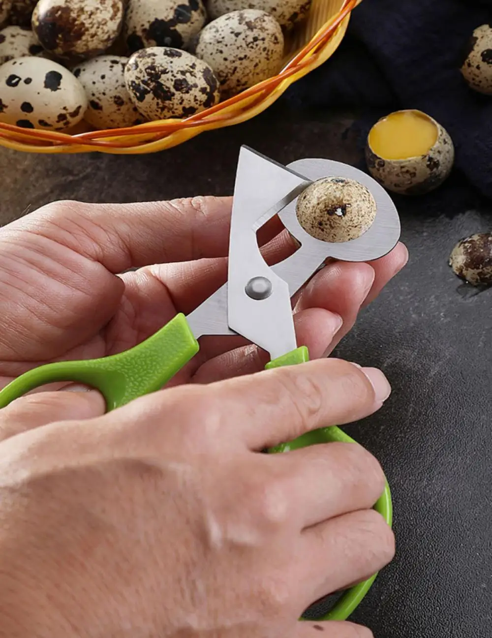 

Stainless Steel Quail Egg Opener, Easy To Open The Egg Shell, Easy To Take Out Eggs Kitchen Egg Tools Eco-feiendly