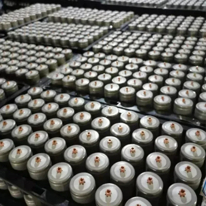 Фактическая емкость 3 2 мАч Lifepo4 с винтами подходит для электромобилей 32700 в