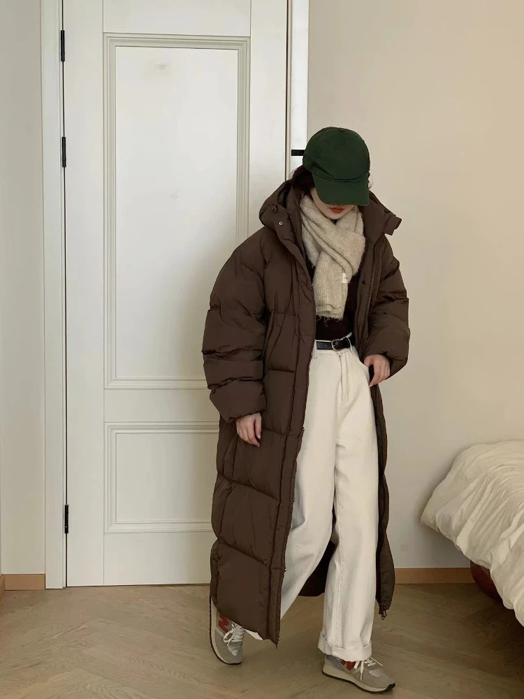 Пуховик женский ультрадлинный утепленный пуховик на белом утином пуху с