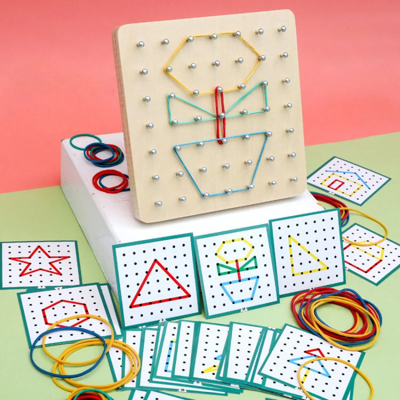 

Wooden Geoboard with Rubber Bands Graphical Math Pattern Blocks - Montessori Educational Toy for Kids with Pattern Cards