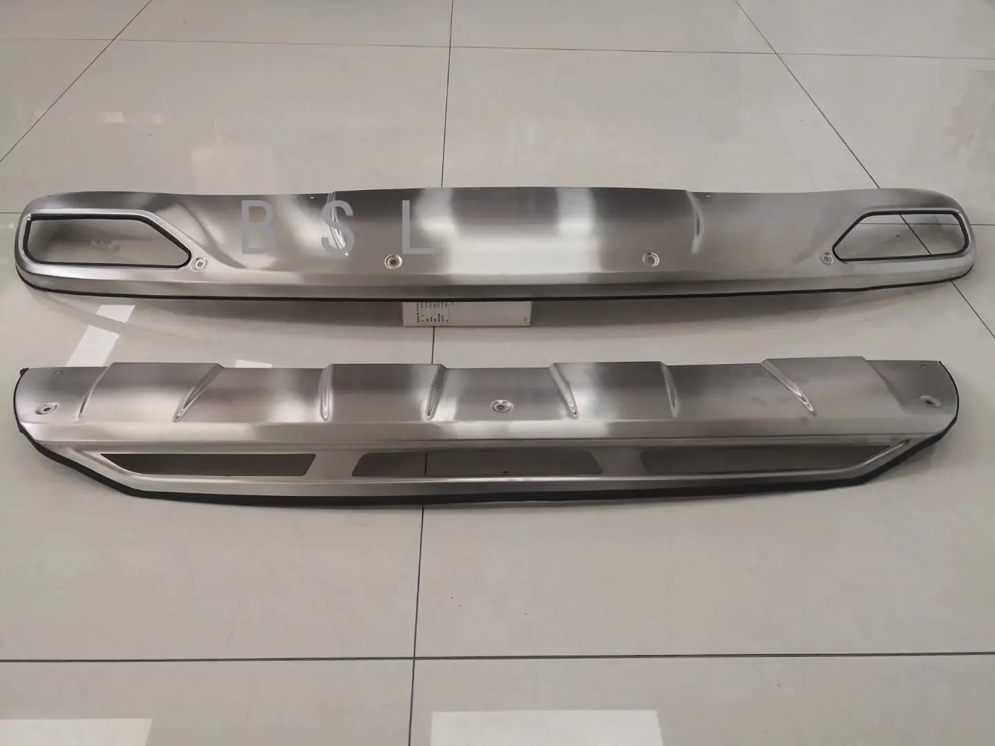 

Suitable for 2018-2020 Audi Q5L stainless steel front and rear guards guard bars