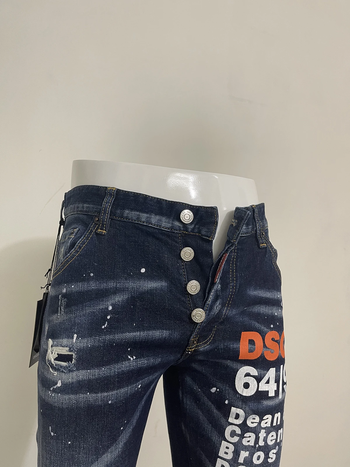 Spring/Summer 2023 new style D2 jeans men wear holes patch paint fashion printing micro-bullet slim small straight jeans